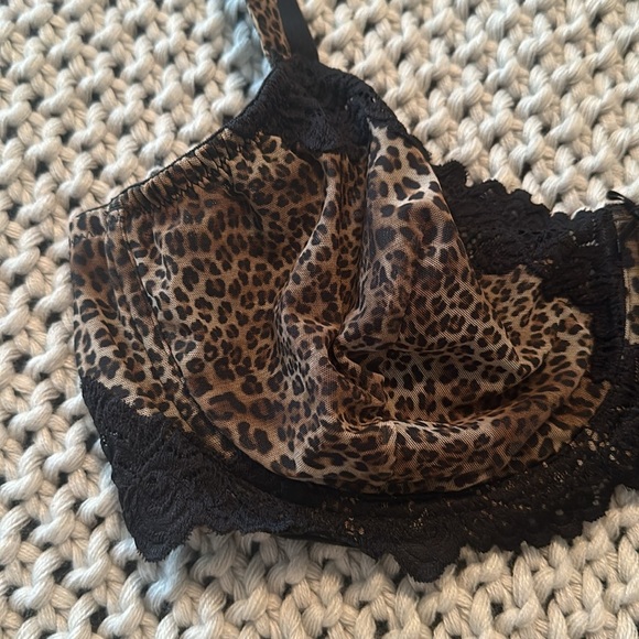 Whimsy 38DD leopard print and lace bra - Picture 4 of 6